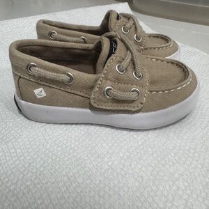 Toddler sperry